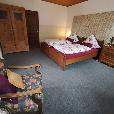 Ferienwohnung Sauerland Burgfenster 레네슈타트 외부 사진