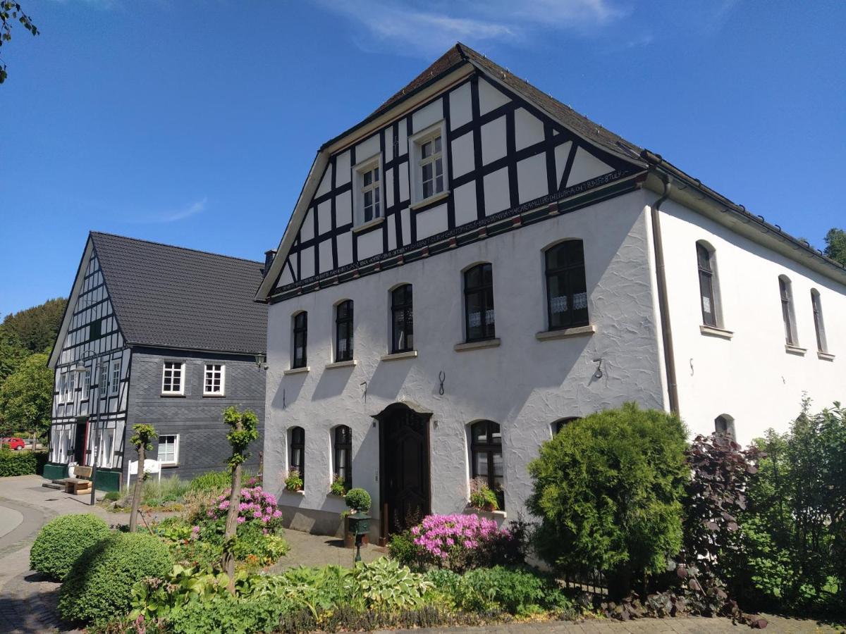 Ferienwohnung Sauerland Burgfenster 레네슈타트 외부 사진